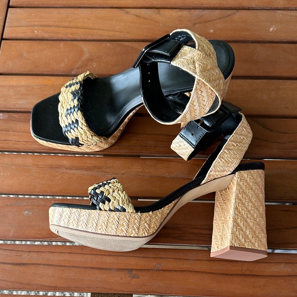 27 EDIT Black and Tan Platform Sandals